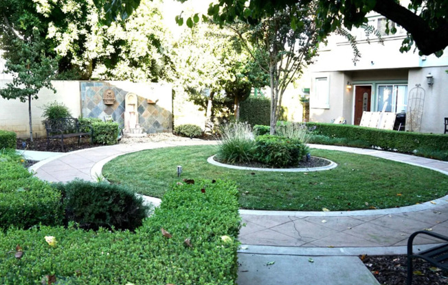 268 N Mar Vista Ave #4