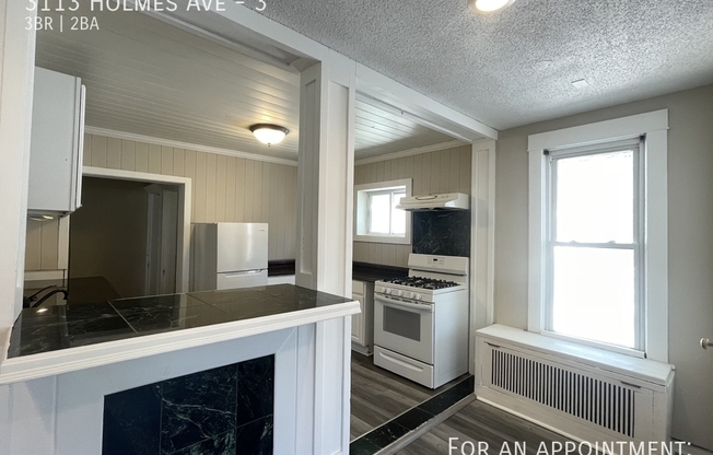 3113 Holmes Ave