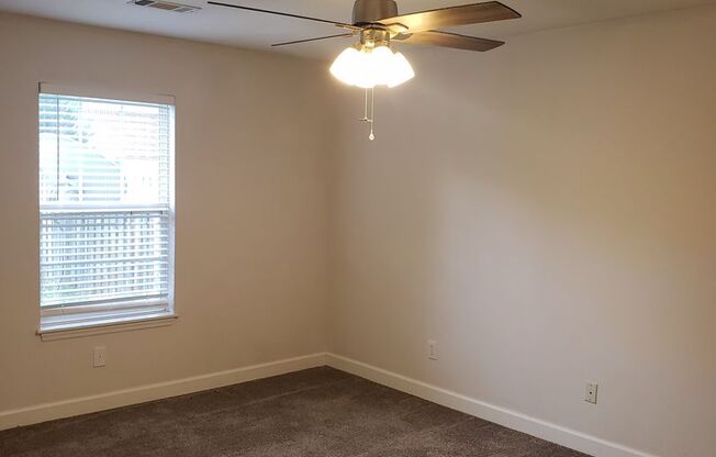 2 beds, 2 baths, $1,250