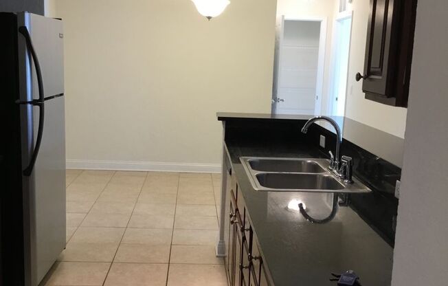 3 beds, 2 baths, 1,362 sqft, $1,700, Unit 2202