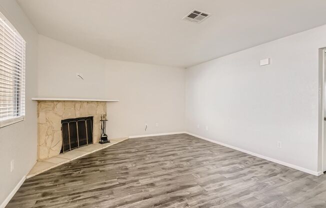 Upgraded 1st Floor Unit 2 Bed, 2 Bath Condo On The Edge Of Summerlin!