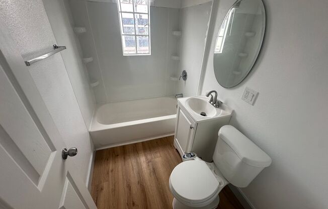 1 bed, 1 bath, $1,695, Unit 10