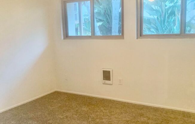 2 beds, 1 bath, 863 sqft, $2,501