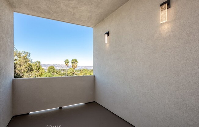 2 beds, 2 baths, 1,305 sqft, $3,418, Unit 204