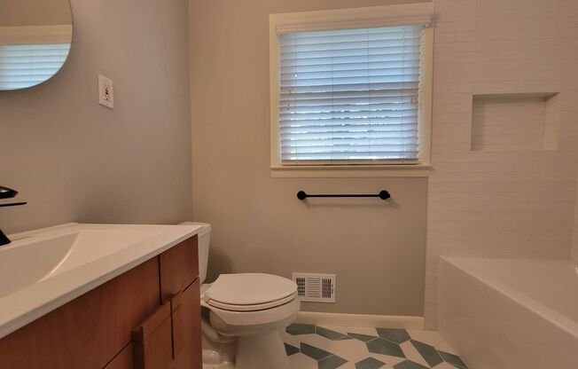 3 beds, 2 baths, $1,995