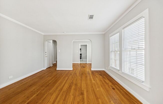 1810/1812 W. Alabama St Apartments