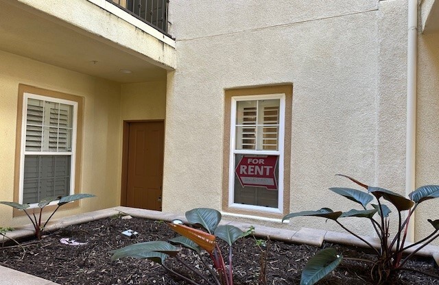 2 beds, 2 baths, 1,090 sqft, $4,475, Unit 120