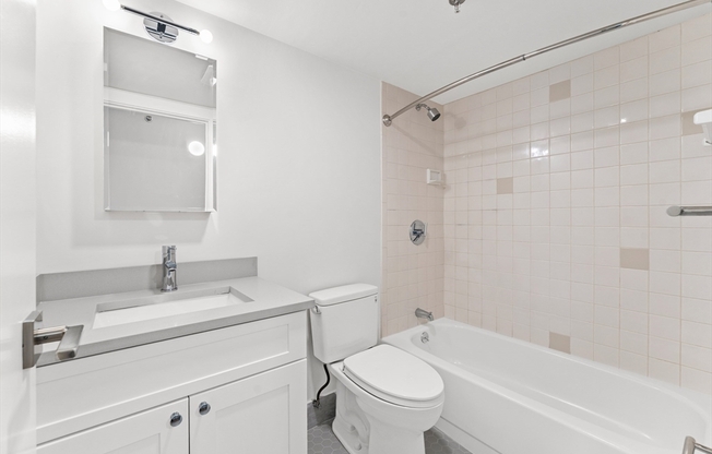 2 beds, 2 baths, 986 sqft, $3,495, Unit 511