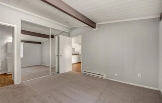 1 bed, 1 bath, 550 sqft, $2,195, Unit 44
