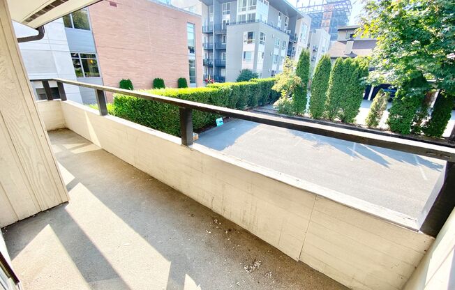 Bellevue Vista Apartments