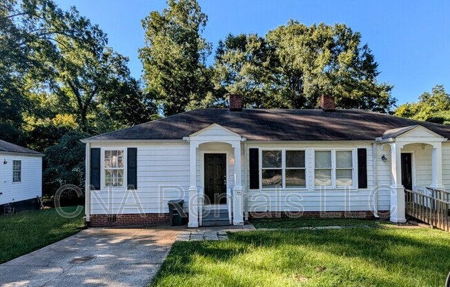 370 ROOSEVELT CIR NE