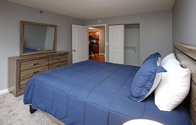 Newly Renovated Model Suite at Reserve Square in Cleveland OH - Bedroom