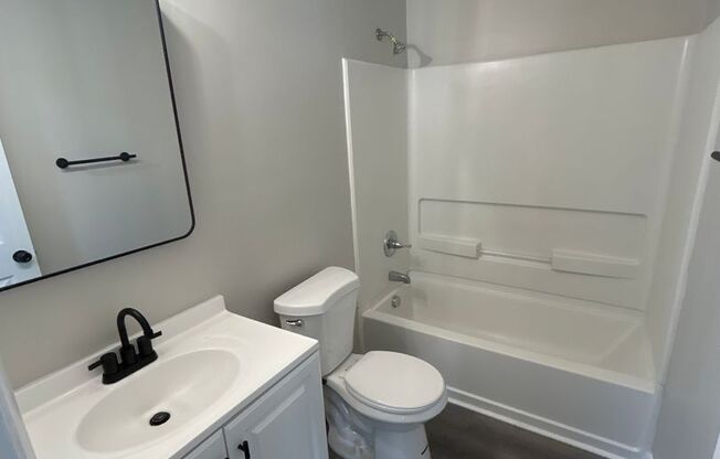 2 beds, 1.5 baths, 1,100 sqft, $1,099, Unit 706-C