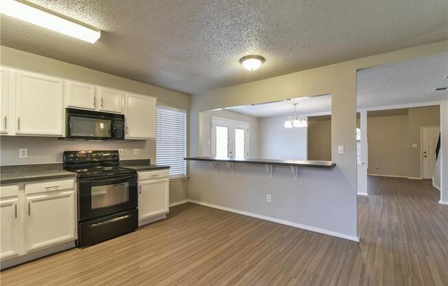 4 beds, 3 baths, 2,056 sqft, $2,795