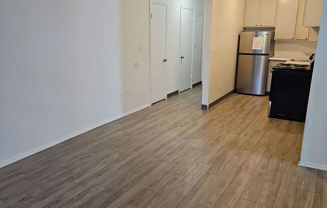 Riverland Apartments