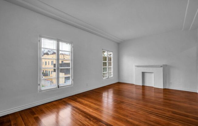 Stunning studio in Beverly Hills