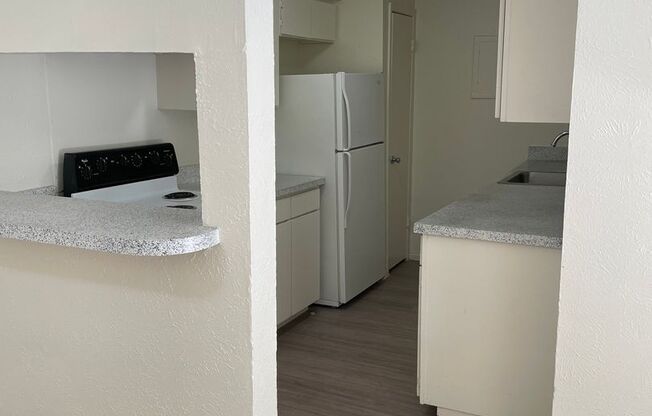 1 bed, 1 bath, 660 sqft, $1,239, Unit OPA-138
