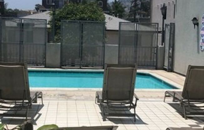 1 bed, 1 bath, 850 sqft, $2,275, Unit 207