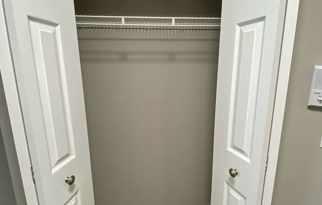 2 beds, 1 bath, 1,000 sqft, $1,595, Unit 1151-9