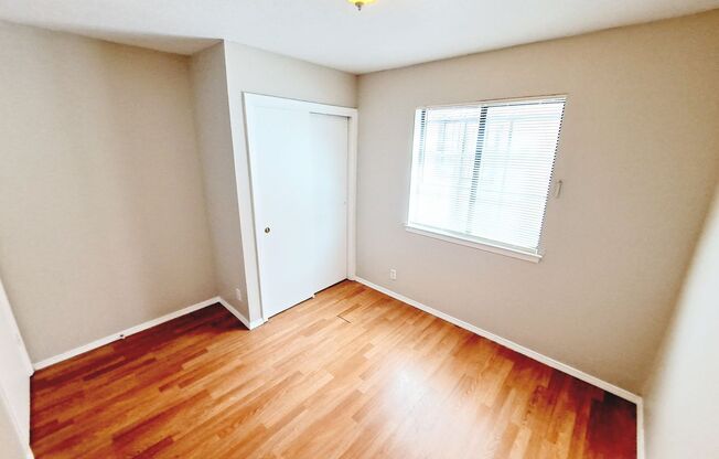 2 beds, 1 bath, 800 sqft, $895, Unit Unit A