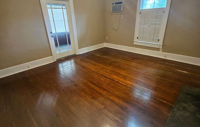 Breezeswept Apartments