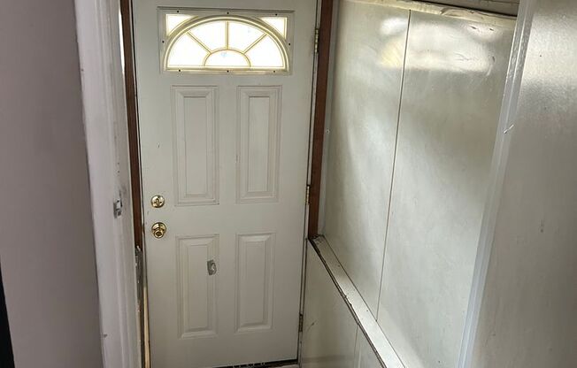 COZY 3 BEDROOM HOME WITH APPLIANCES