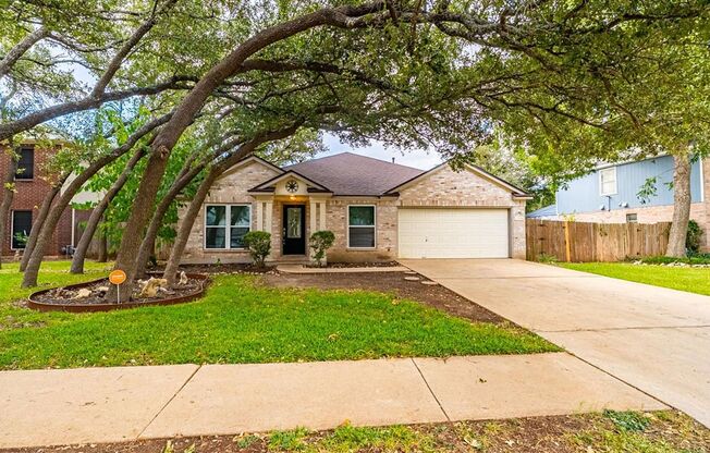 Amazing 4 bedrooms, 2 bathrooms home in Cedar Park!!!