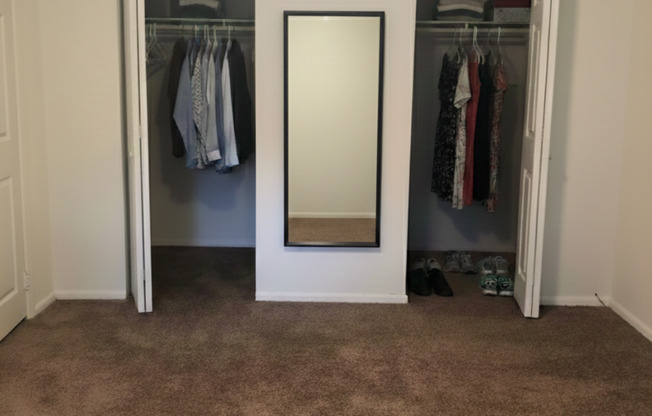 1 bed, 1 bath, 770 sqft, $1,345, Unit 00 - K- 6