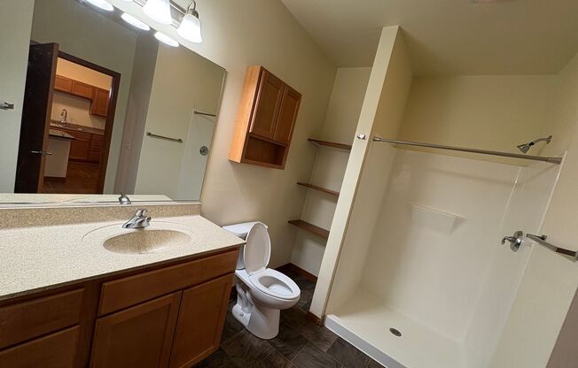 1 bed, 1 bath, $1,475, Unit 129