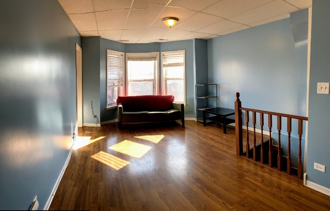 254 W 31st St 3