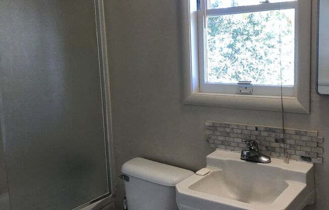 1 bed, 1 bath, $1,195