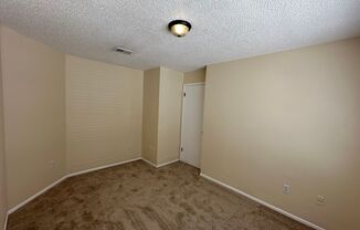 3 beds, 2 baths, $1,640