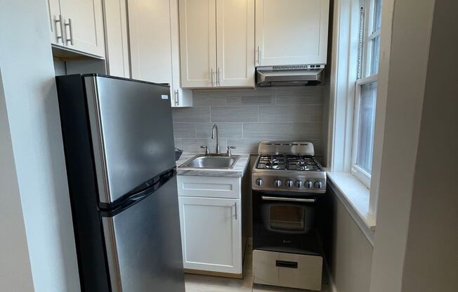 1 bed, 1 bath, $1,349, Unit 304
