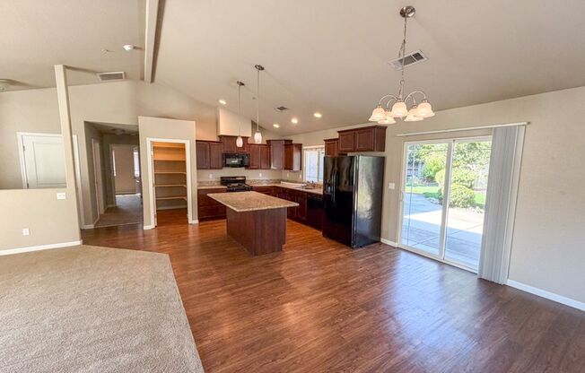 $1000 MOVE IN SPECIAL OFF FIRST MONTHS RENT.