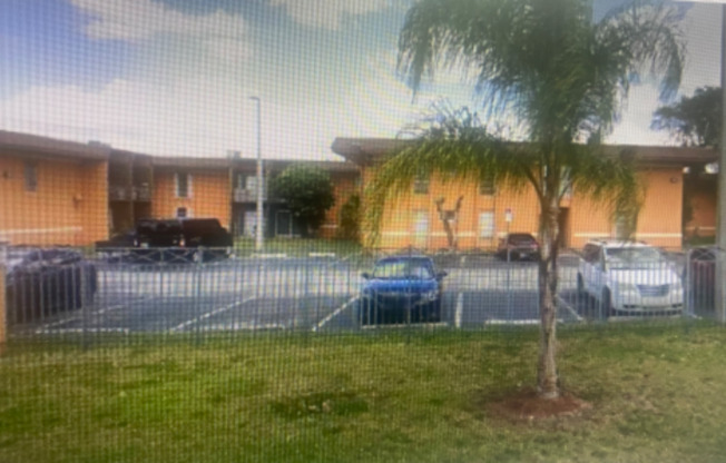 9449 SW 76 ST