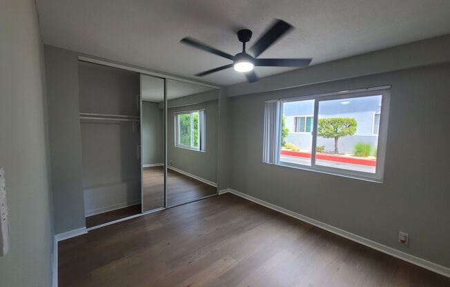 2 beds, 1 bath, 950 sqft, $3,075, Unit 1718-2