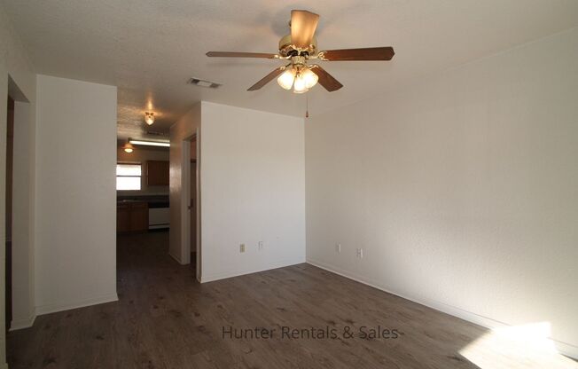 2 beds, 2 baths, $1,025, Unit Unit A