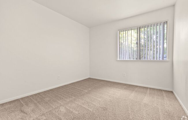 2 beds, 2 baths, 950 sqft, $1,725, Unit CG407