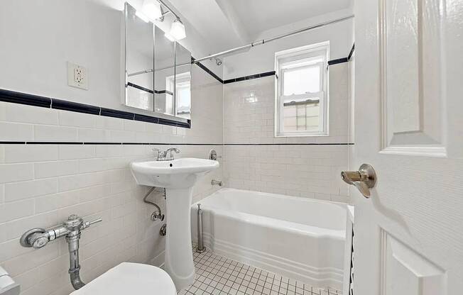 2 beds, 1 bath, -1 sqft, $2,995, Unit B