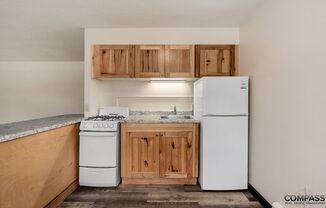 GREAT DOWNTOWN STUDIO
