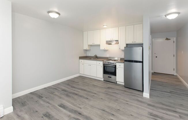 1611 Vallejo Street (711r)