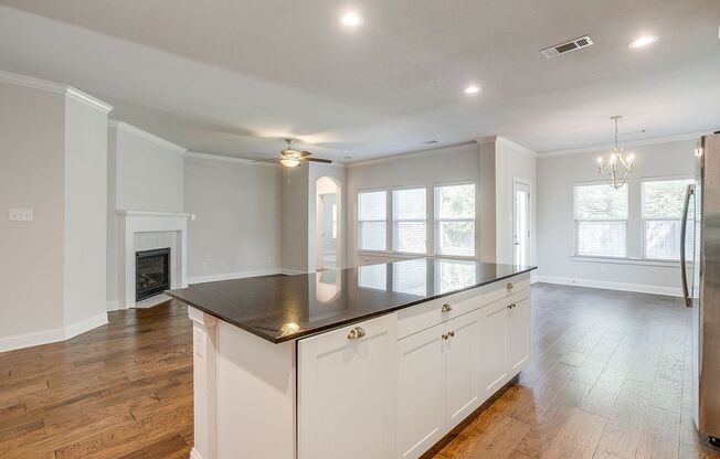 Amazing Student Housing- 4 Bed, 2 Bath Home Near TCU-  76109