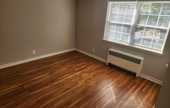 1 bed, 1 bath, 663 sqft, $2,050, Unit D-04