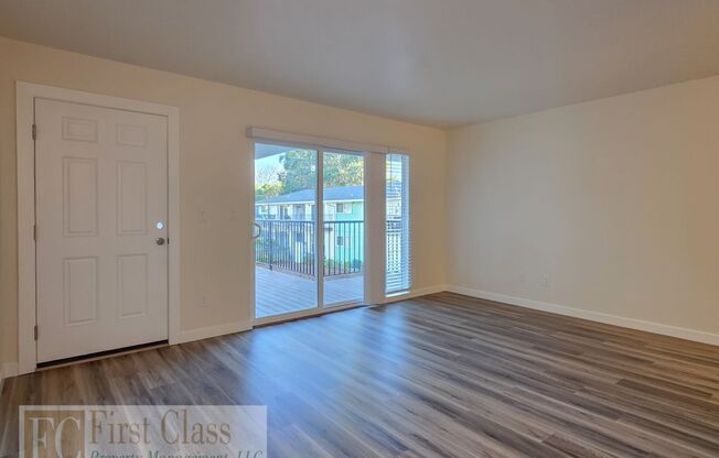 2 beds, 1 bath, 672 sqft, $1,395, Unit 24