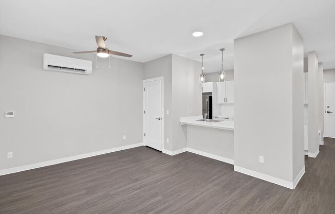 Studio, 1 bath, $1,350, Unit A204