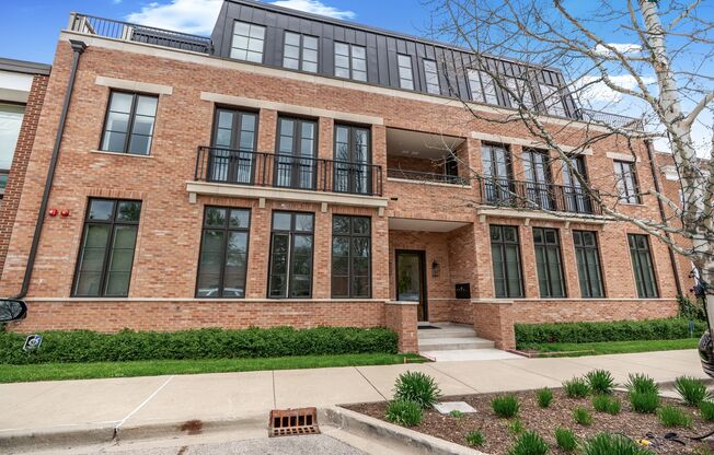 Lake Forest Lofts