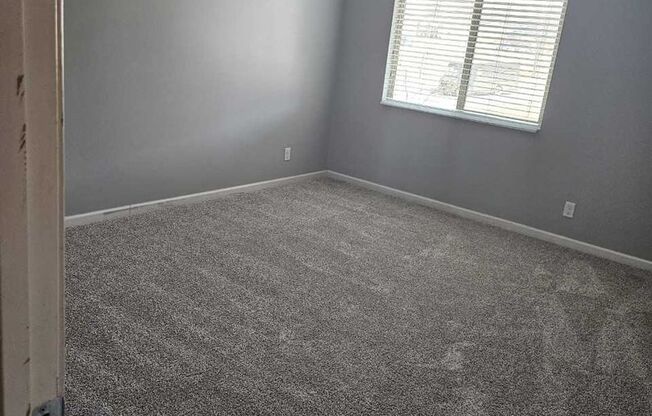 2 beds, 2 baths, 1,142 sqft, $1,400, Unit 31-304