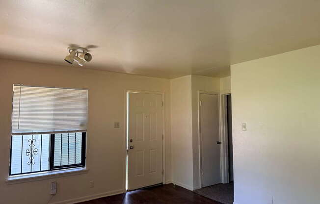 606 MORNINGVIEW DR