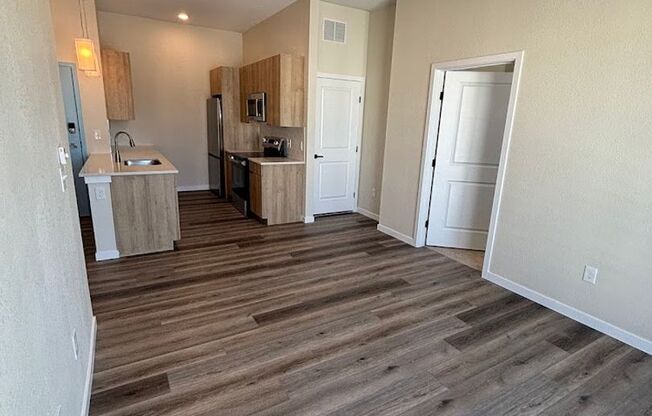 2 beds, 2 baths, 720 sqft, $1,849, Unit 820 #302