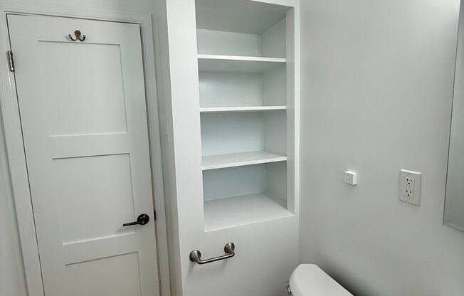 Studio, 1 bath, 225 sqft, $1,695, Unit 0128-50